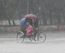 অবশেষে নামল স্বস্তির বৃষ্টি