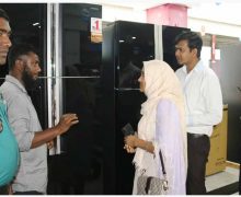 ফ্রিজ বিক্রিতে স্যামসাং ও ইলেক্ট্রার অভিনব প্রতারণা