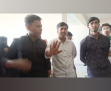 জাতীয় কবি নজরুল বিশ্ববিদ্যালয়ে তথ্য সংগ্রহ করতে গিয়ে সাংবাদিকদের হেনস্তা ও অবরুদ্ধ করার চেষ্টা!